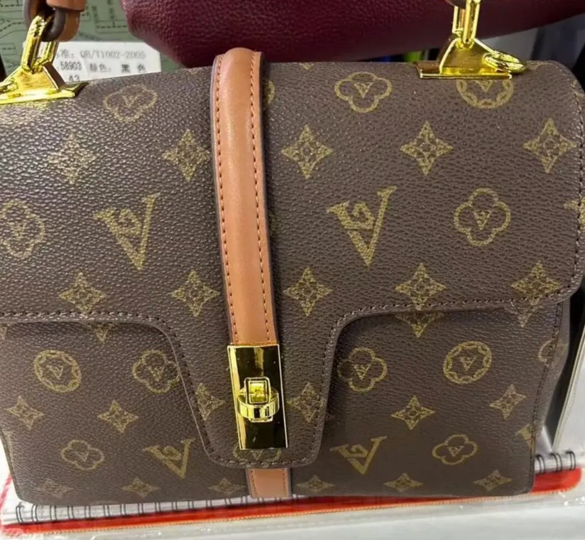 LV法务假扮顾客买包取证,宁波小商户一审被判赔4万,店主:吓出心病